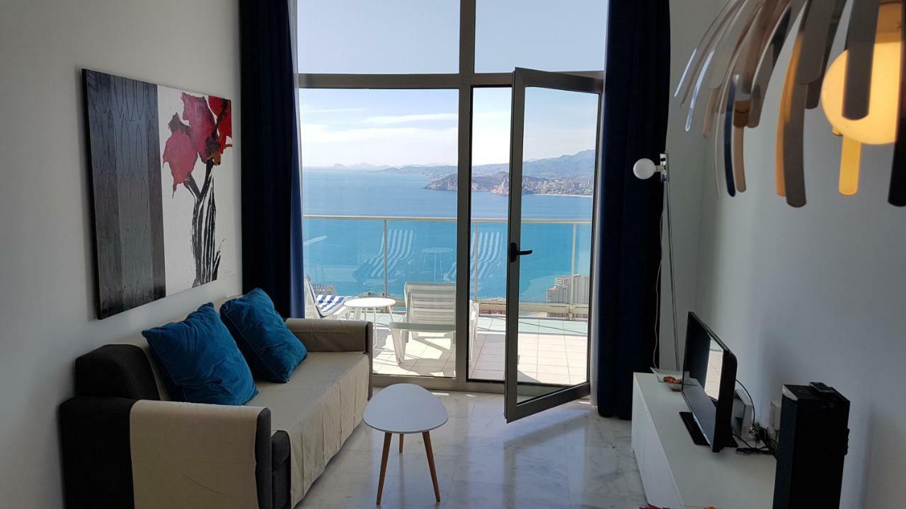 Luxury Apartment On The 40Th Floor With Amazing Views Бенидорм Экстерьер фото